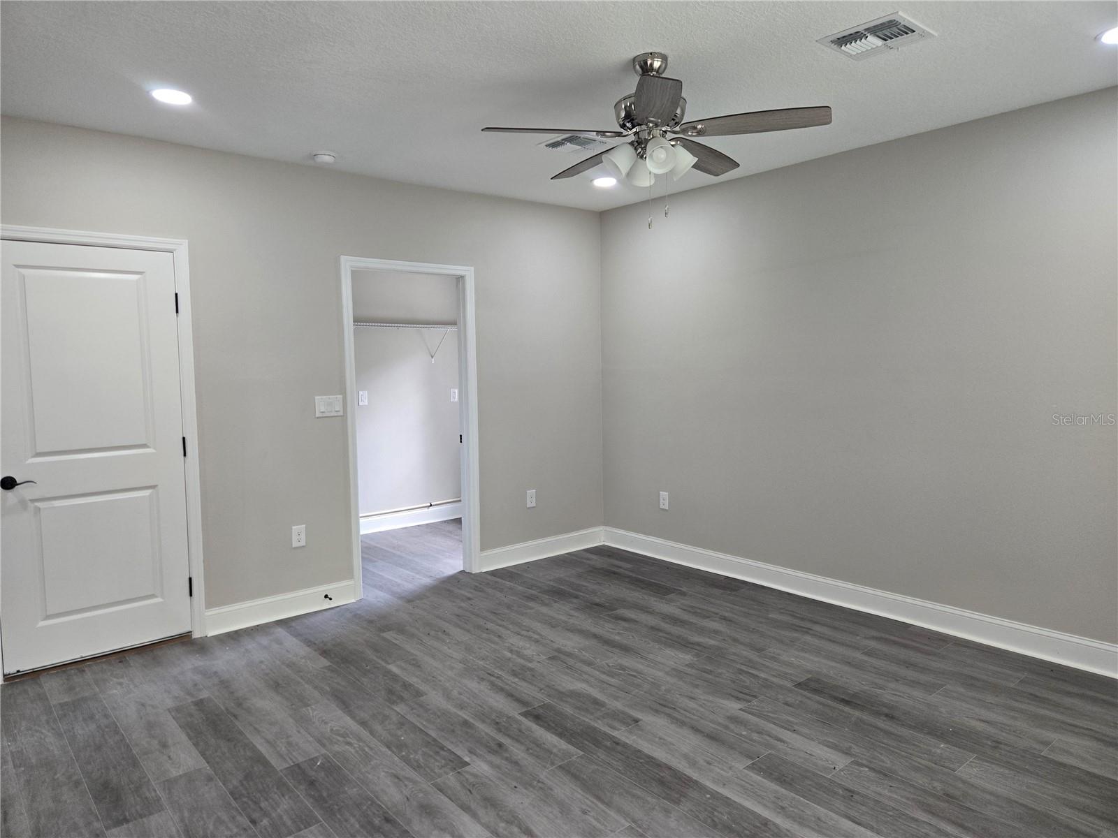 701 Linebaugh, Tampa, FL 33612