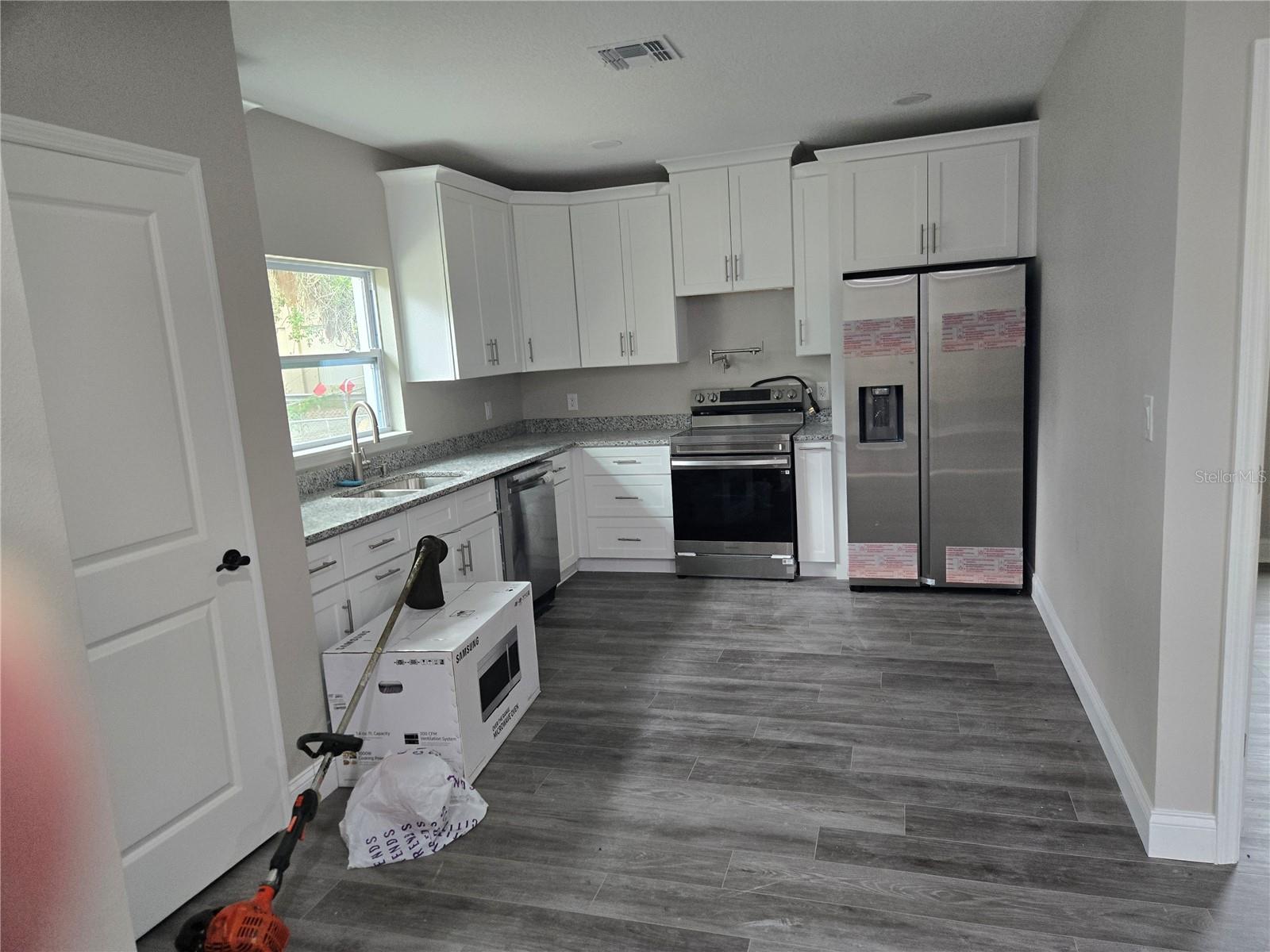 701 Linebaugh, Tampa, FL 33612
