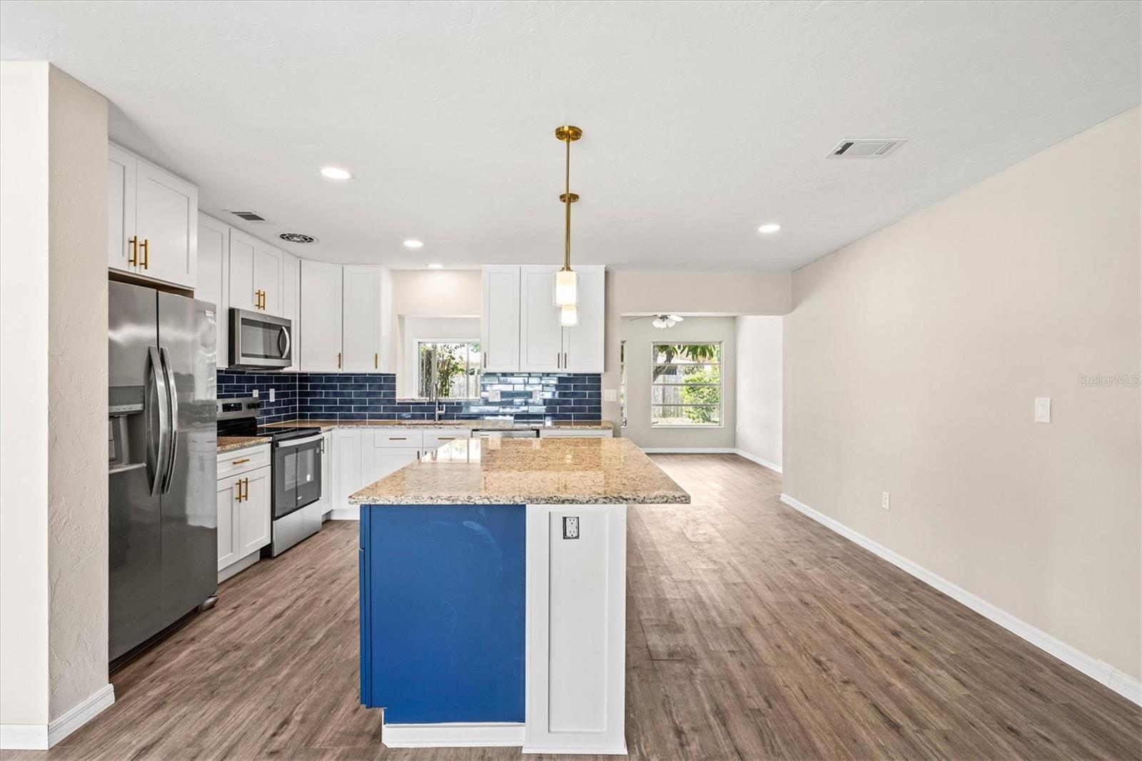 106 Aurora, Venice, FL 34285