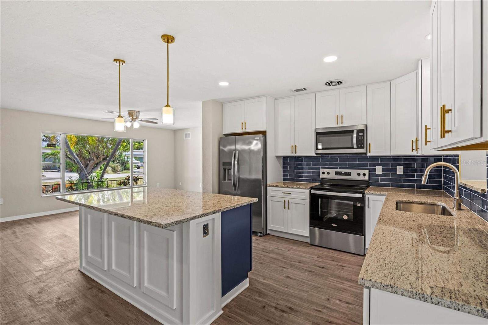 106 Aurora, Venice, FL 34285