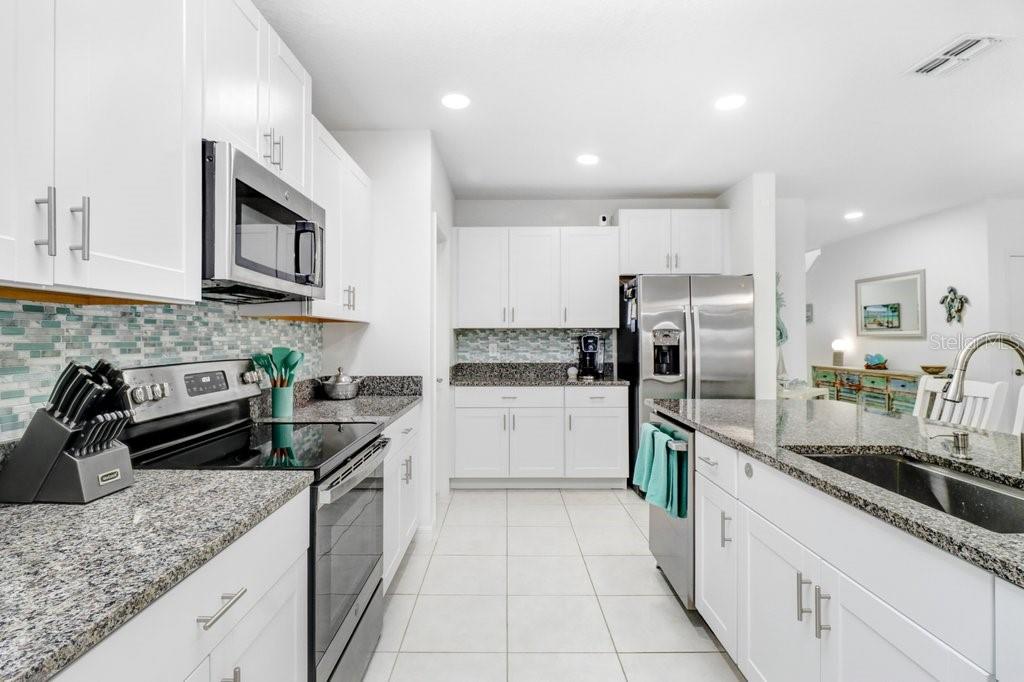 11099 Radiant Shore, San Antonio, FL 33576