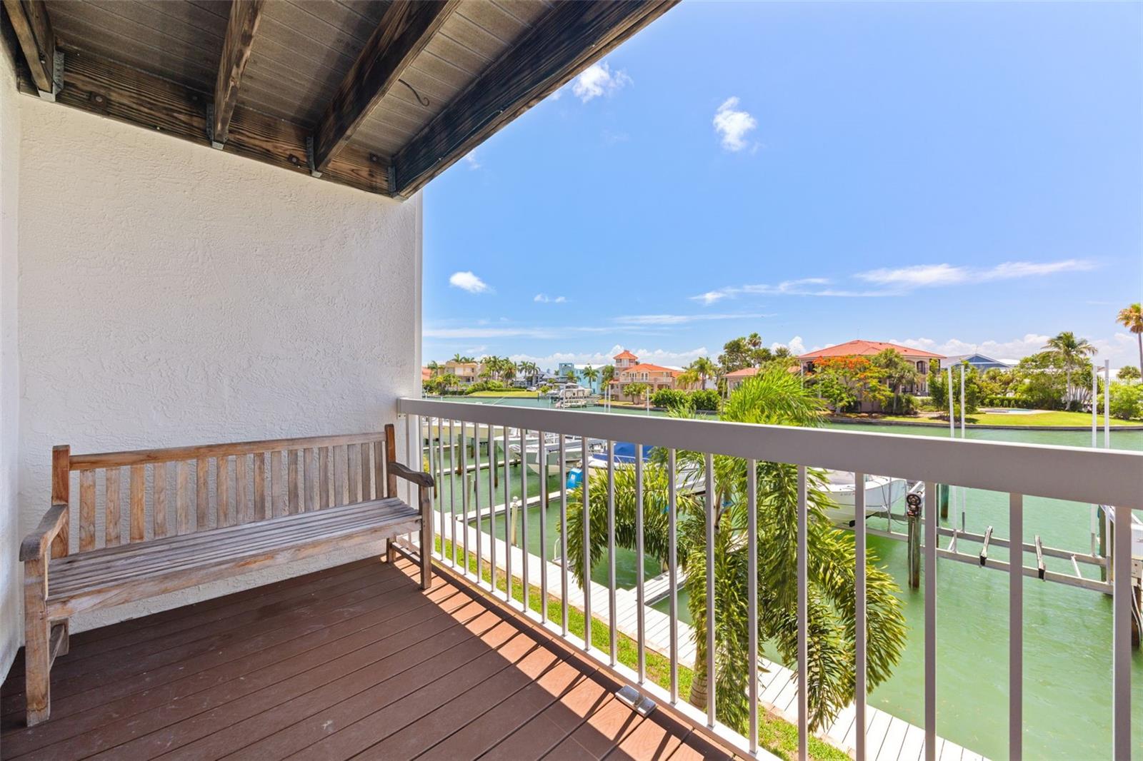 367 Madeira, Tierra Verde, FL 33715