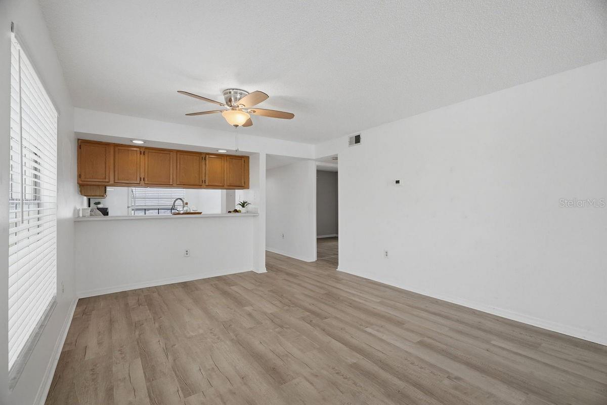 2400 Winding Creek Unit 20a-109, Clearwater, FL 33761