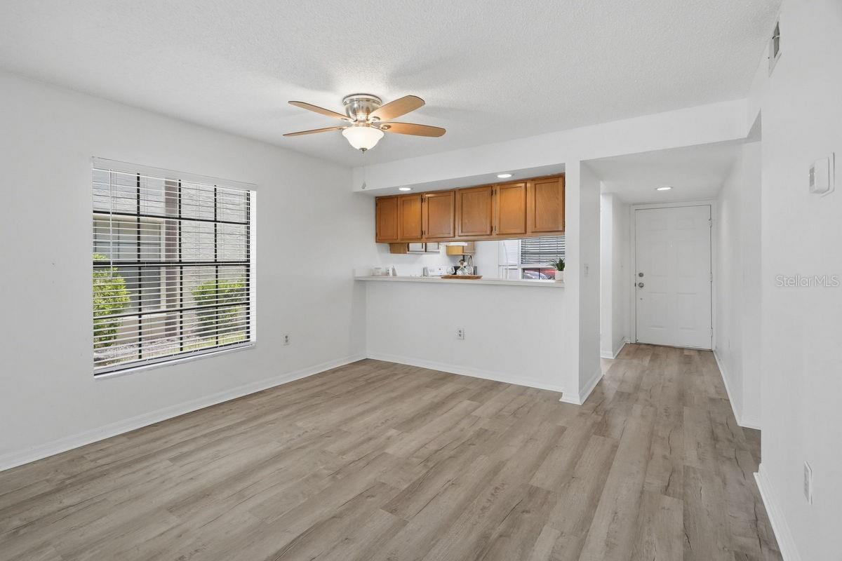 2400 Winding Creek Unit 20a-109, Clearwater, FL 33761