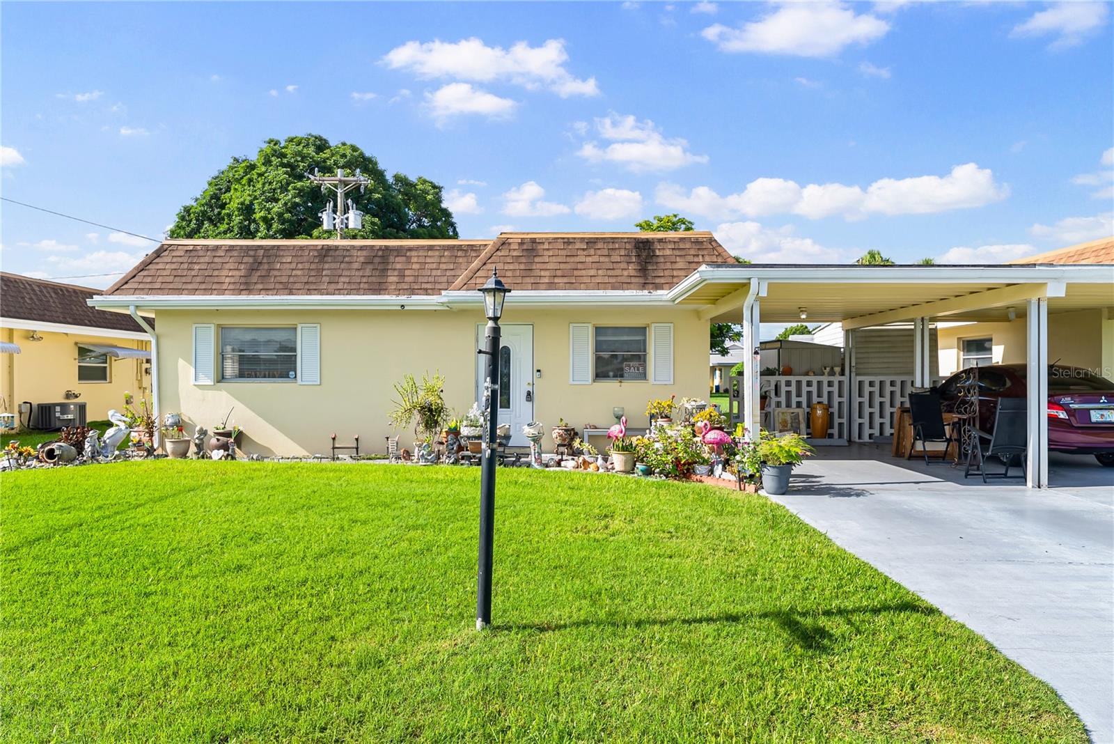 2208 Gardenia, Lehigh Acres, FL 33936