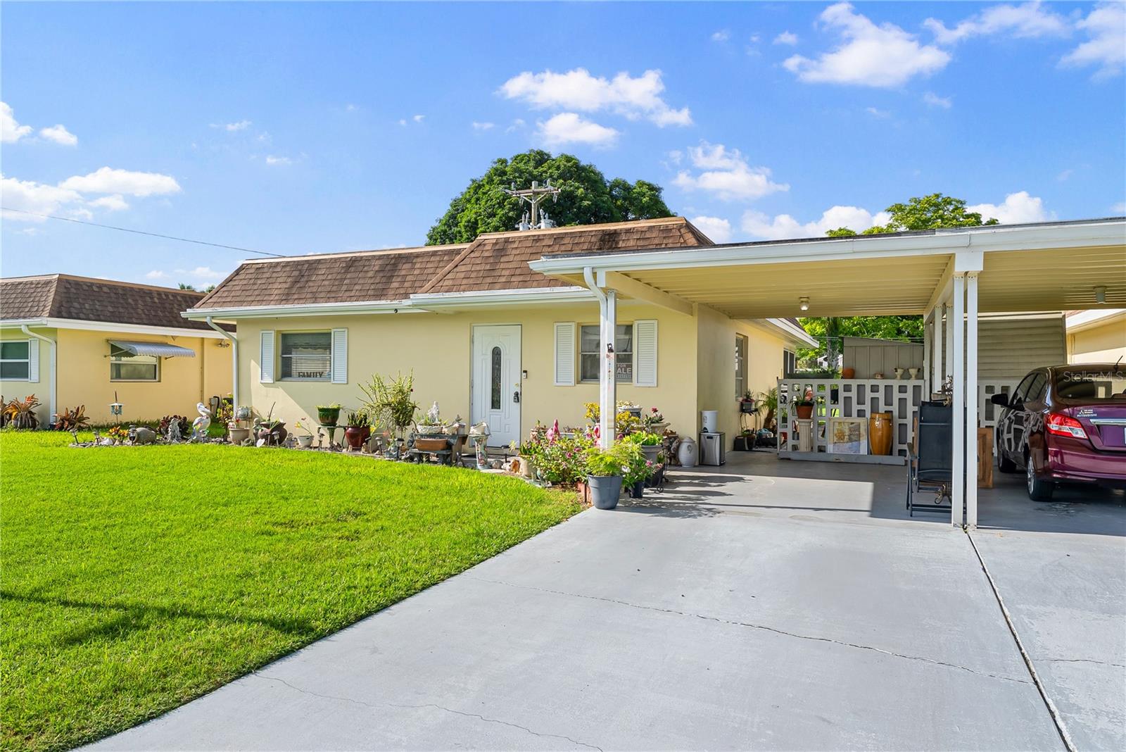 2208 Gardenia, Lehigh Acres, FL 33936