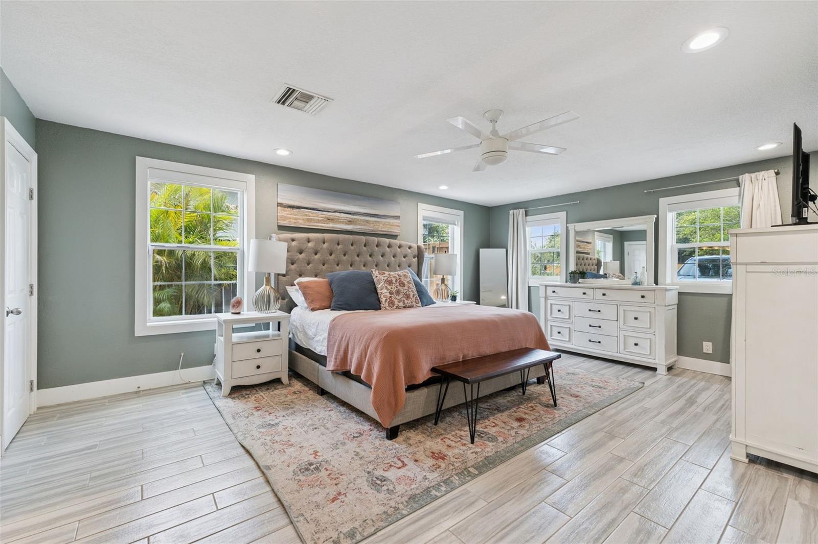 302 Comanche, Tampa, FL 33604
