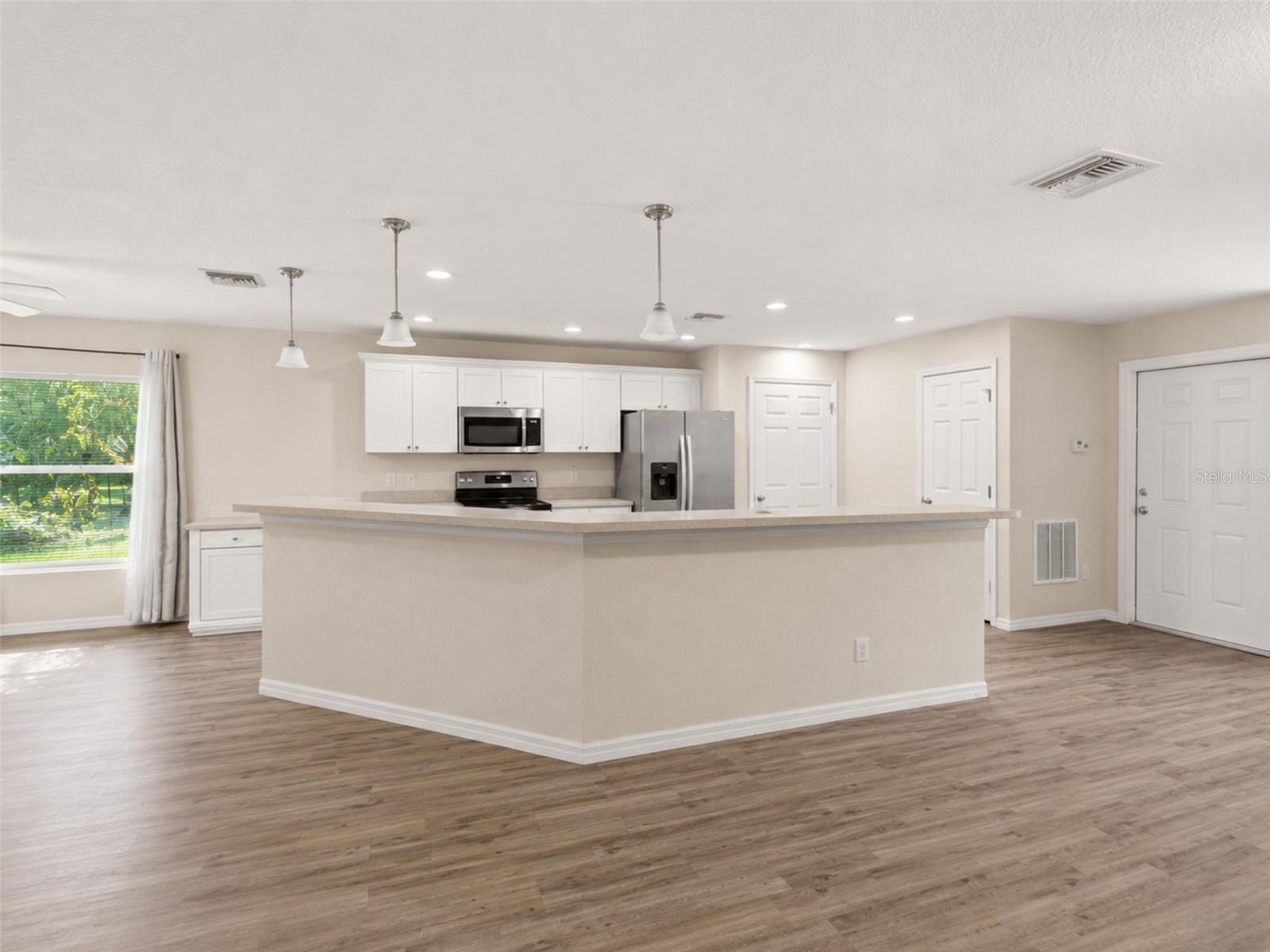 1938 Lillie, Fort Myers, FL 33916