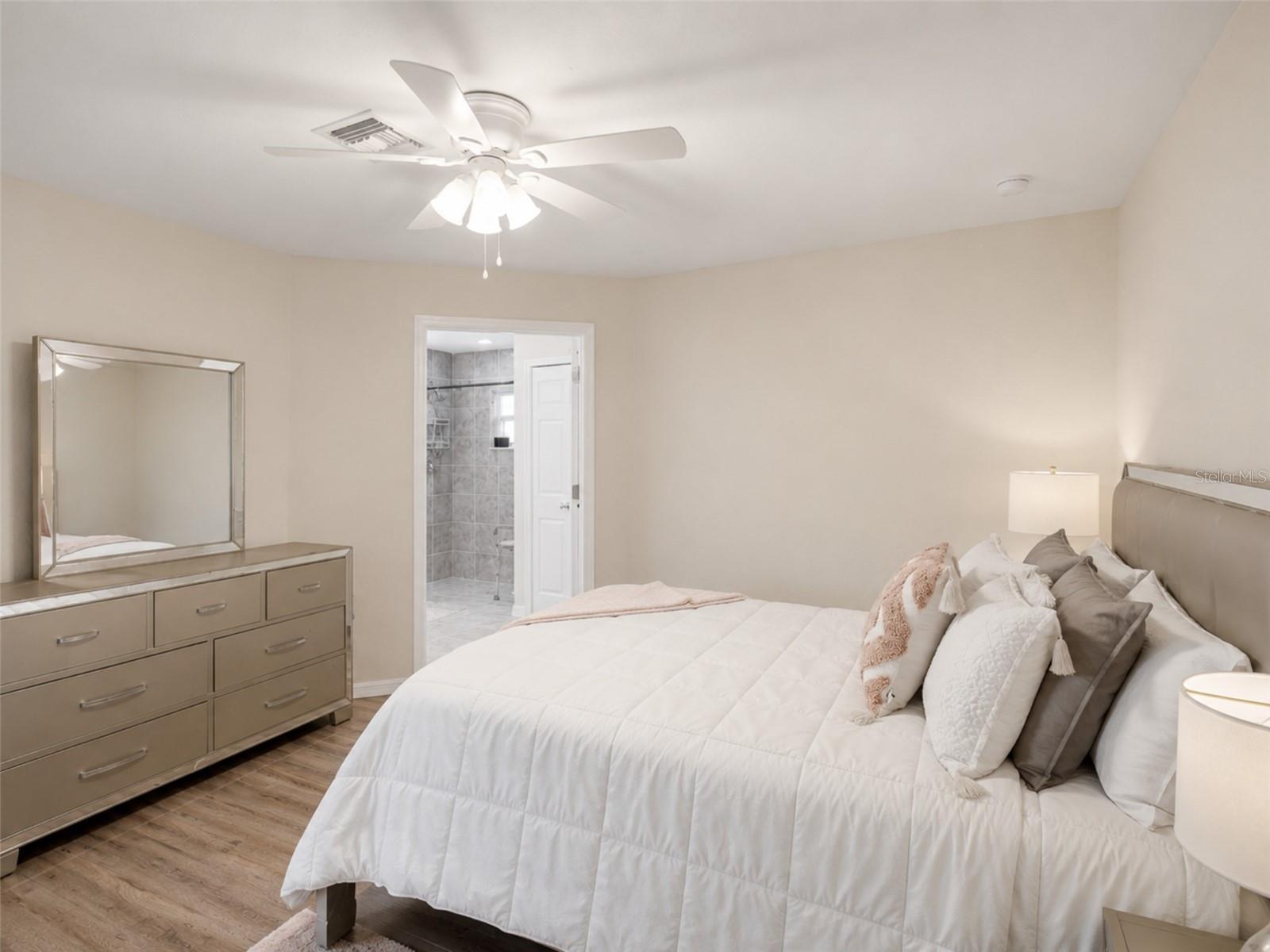 1938 Lillie, Fort Myers, FL 33916