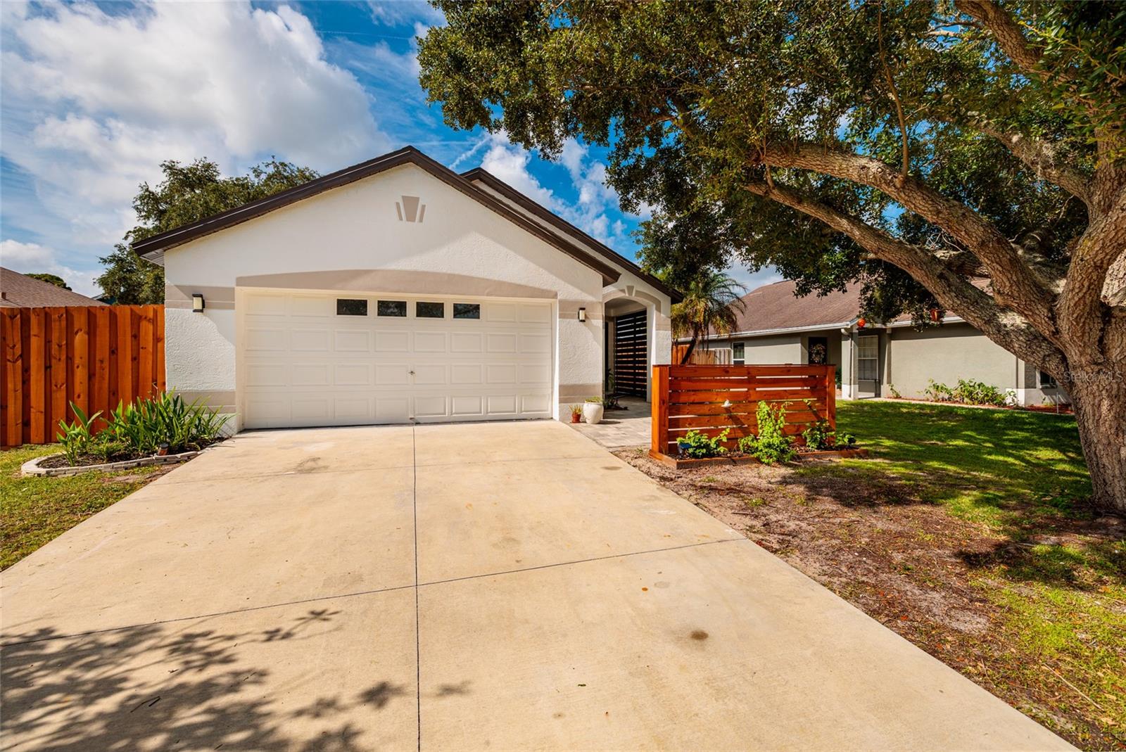 4909 70th, Palmetto, FL 34221