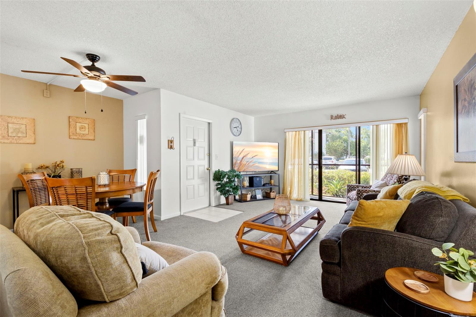 1290 Pine Ridge Unit E1, Tarpon Springs, FL 34688