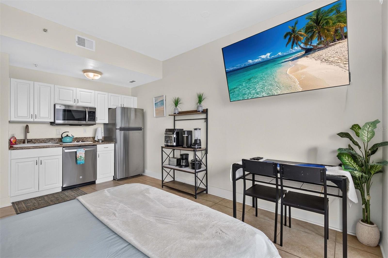 8800 Bay Pines Unit 216, St Petersburg, FL 33709