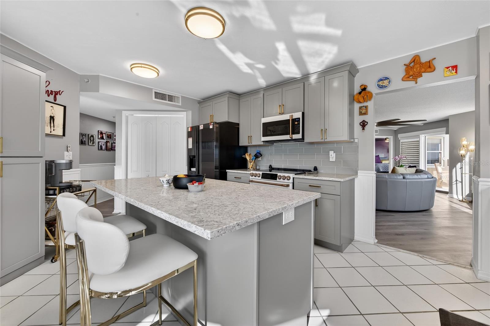 4 Oceans West Unit 705d, Daytona Beach, FL 32118