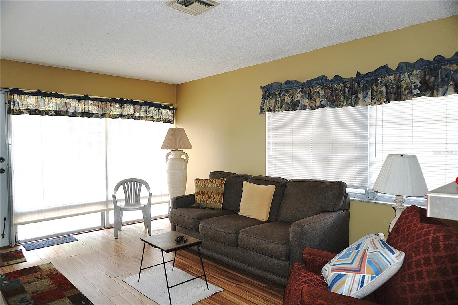 4315 Tahitian Gardens Unit H, Holiday, FL 34691