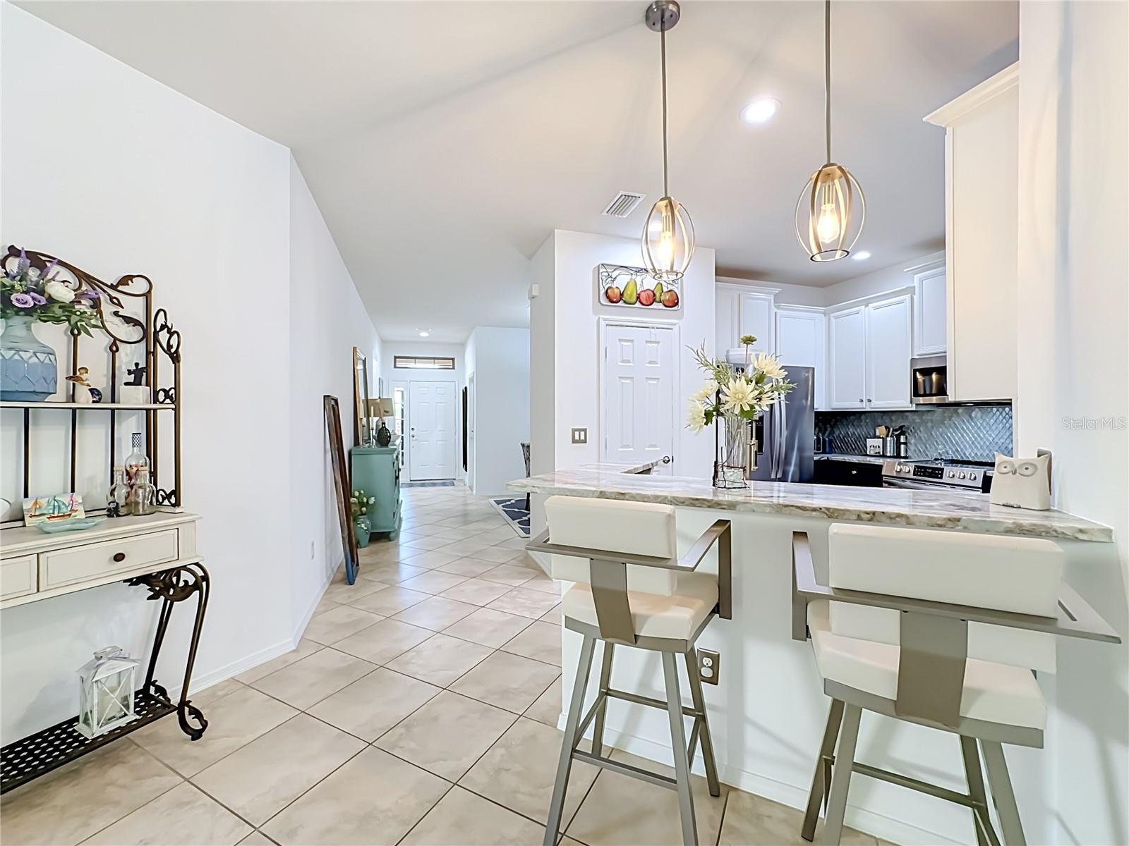 5539 Sunset Falls, Apollo Beach, FL 33572