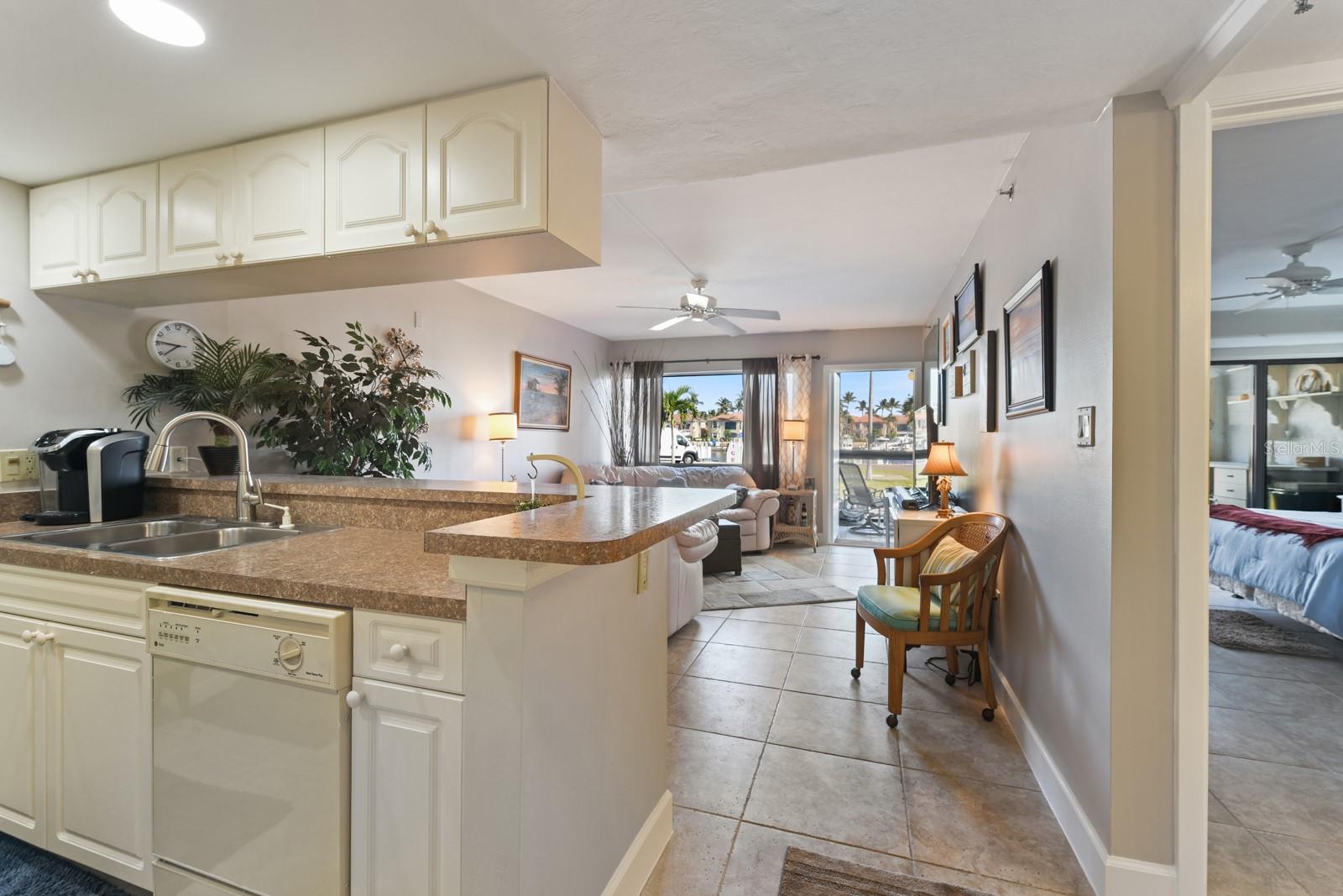 3170 Matecumbe Key Unit 112, Punta Gorda, FL 33955