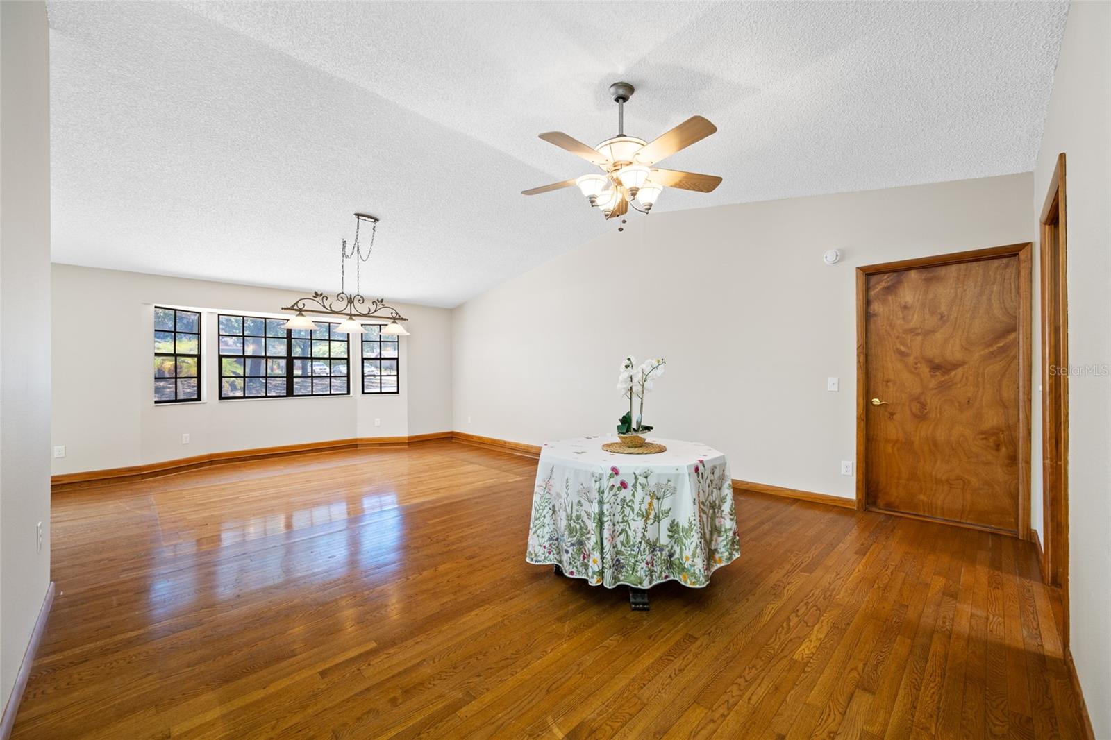 2409 Osprey, Palm Harbor, FL 34683