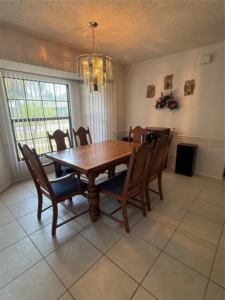 4675 32nd, Bradenton, FL 34203