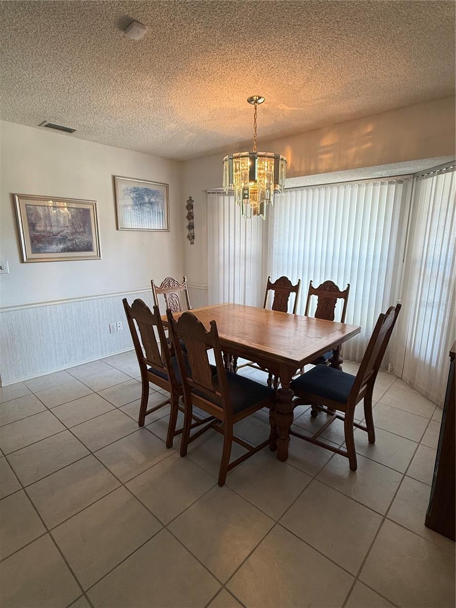 4675 32nd, Bradenton, FL 34203