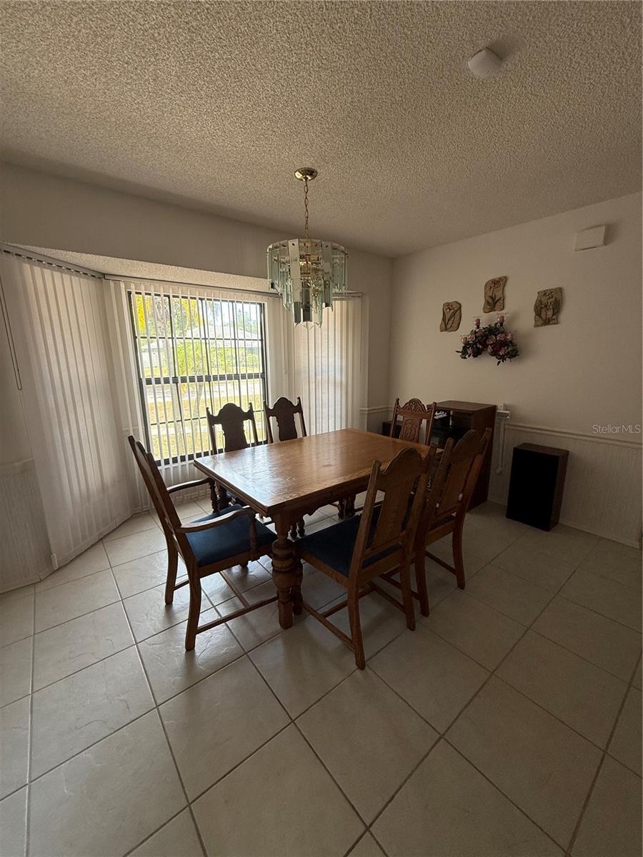 4675 32nd, Bradenton, FL 34203