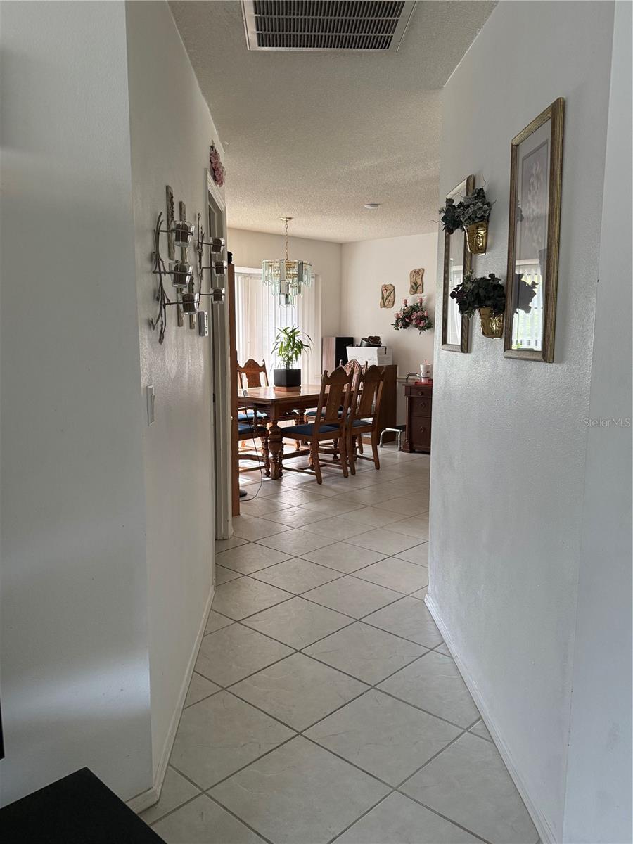 4675 32nd, Bradenton, FL 34203