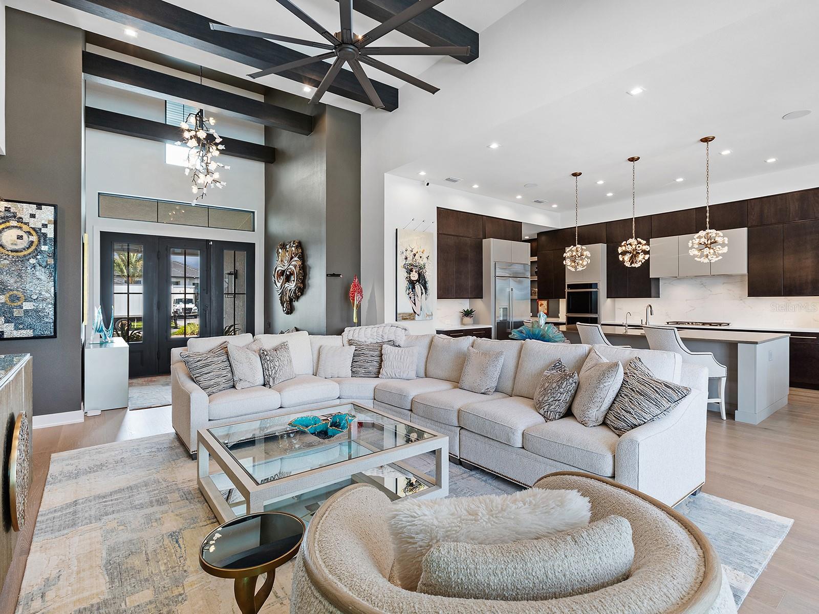1095 Blue Shell, Sarasota, FL 34240