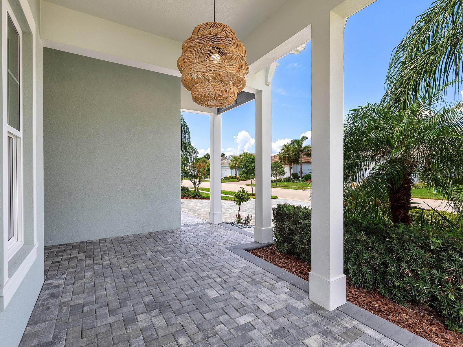 8282 Grande Shores, Sarasota, FL 34240