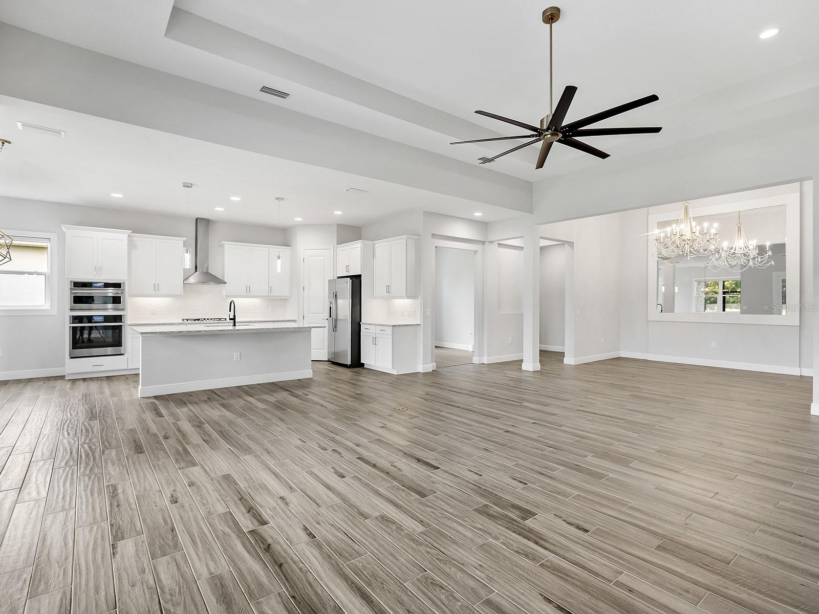 8282 Grande Shores, Sarasota, FL 34240