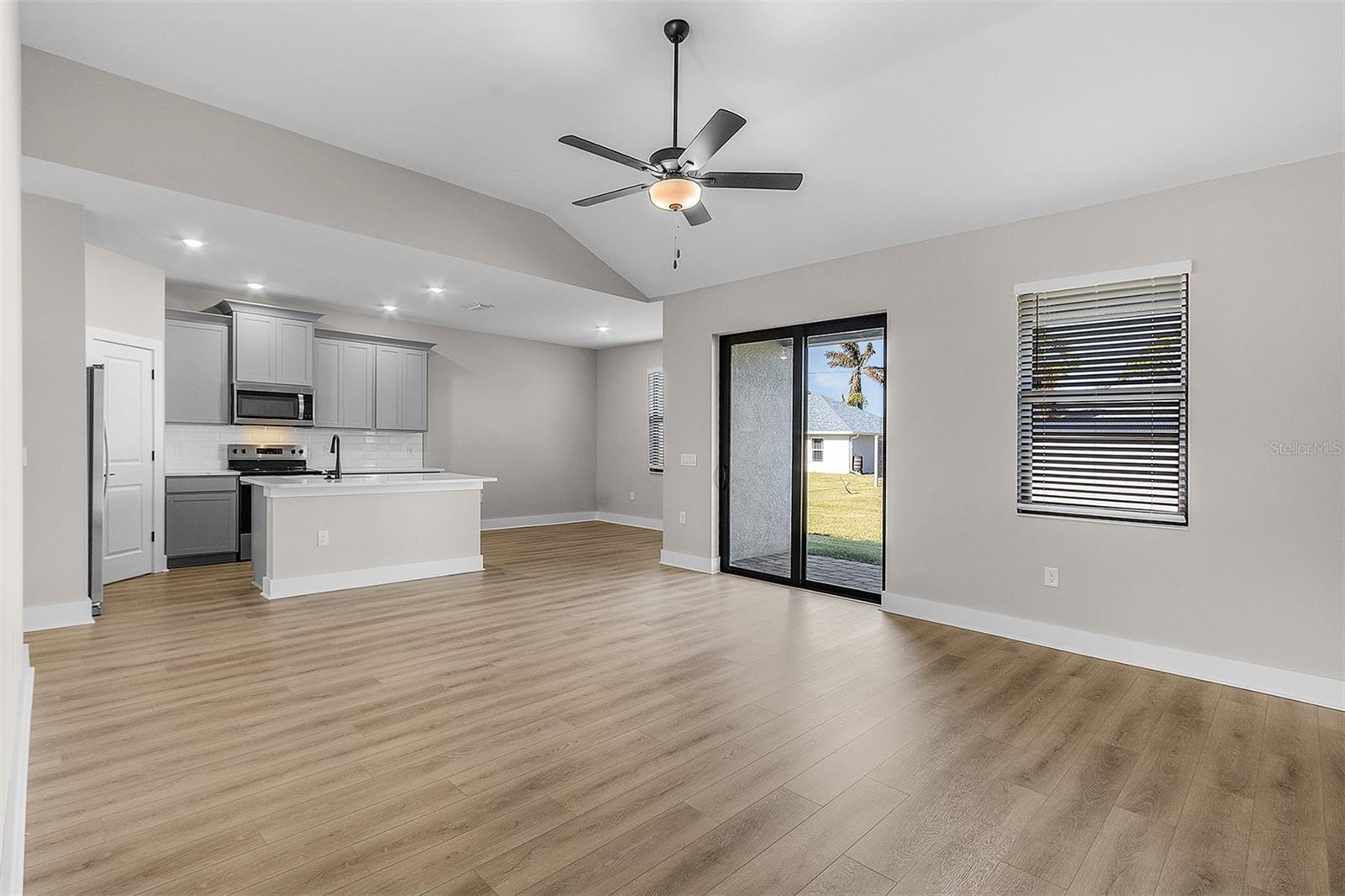 2405 Gallagher, Dover, FL 33527