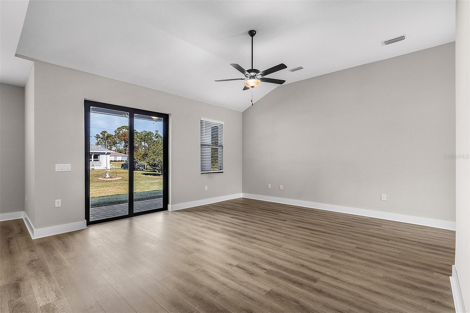 2405 Gallagher, Dover, FL 33527