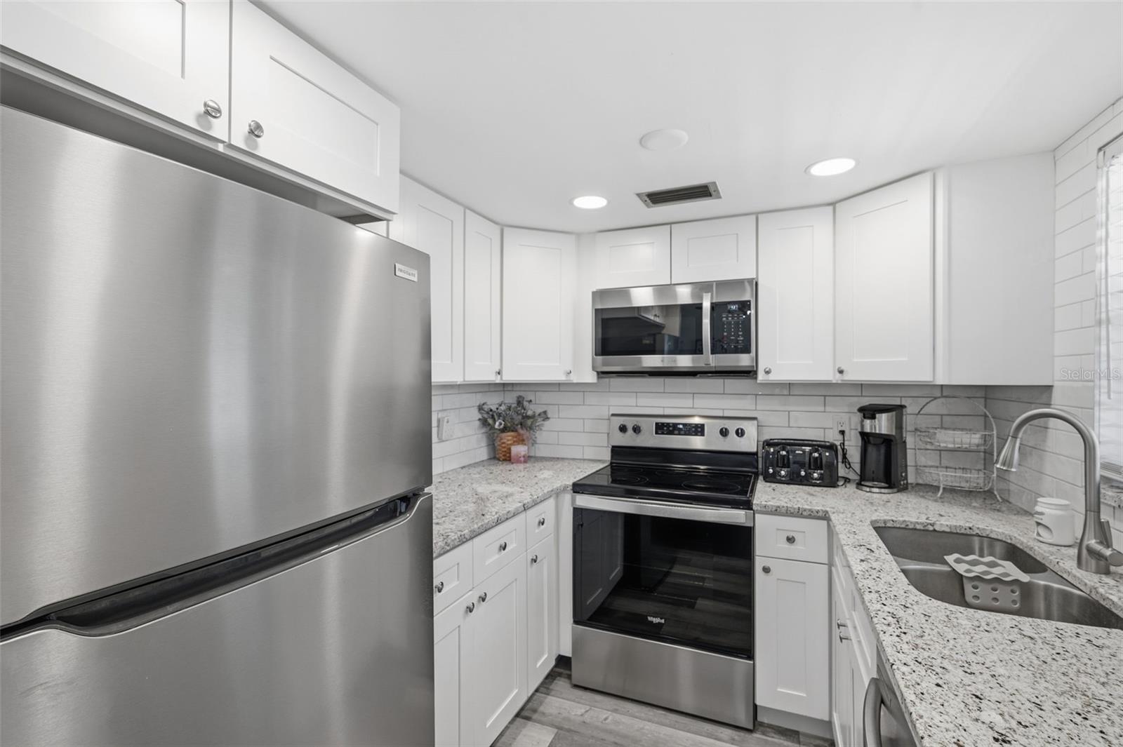 5245 Amulet Unit 306, New Port Richey, FL 34652