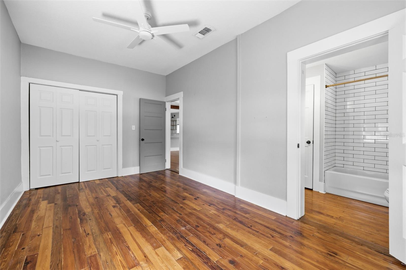 236 North, Tampa, FL 33604