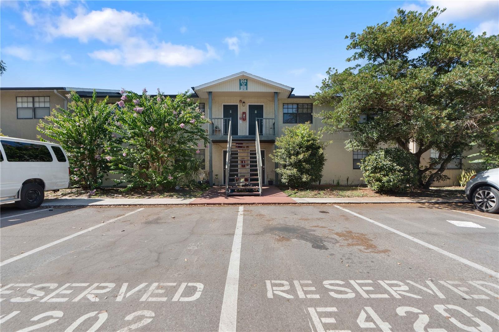204 Pine Tulip Unit 201, Tampa, FL 33612