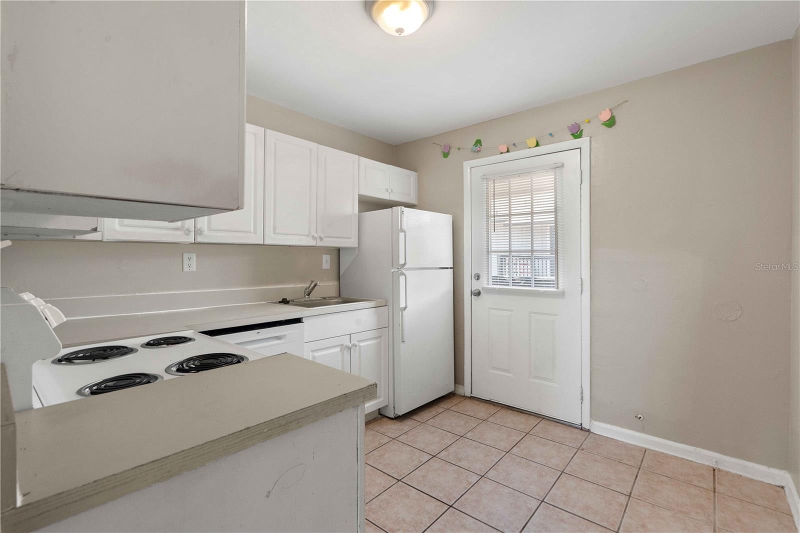 204 Pine Tulip Unit 201, Tampa, FL 33612
