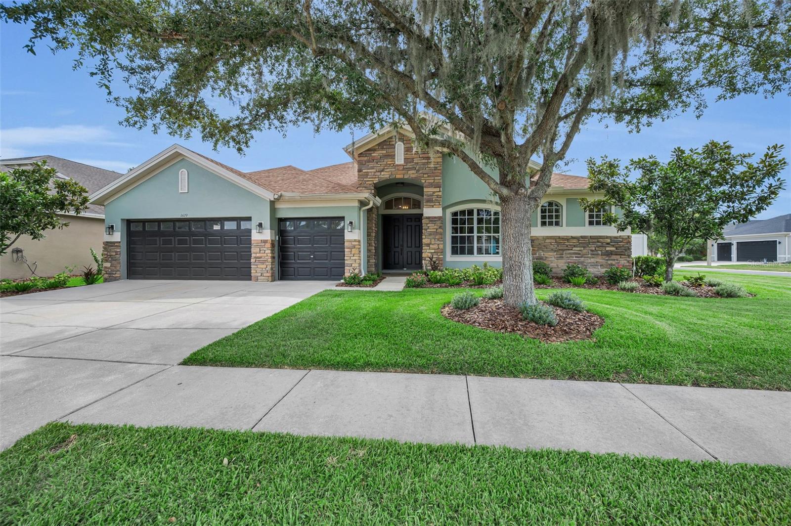 1629 Salmonberry, Wesley Chapel, FL 33543