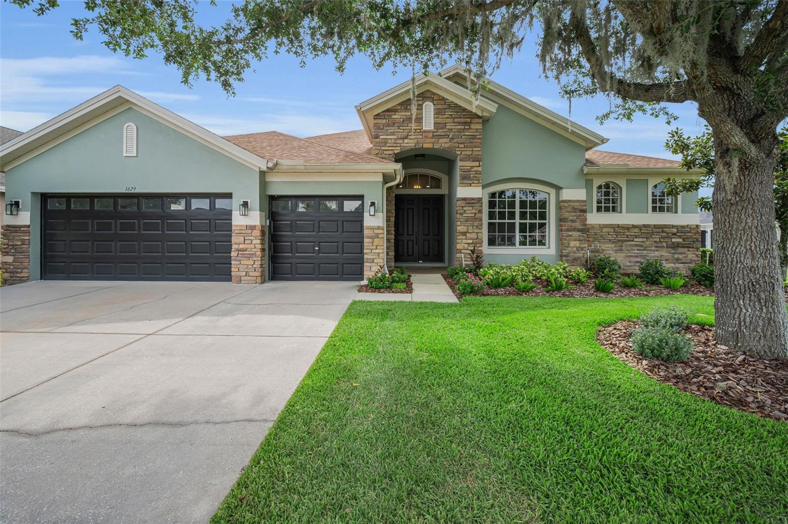 1629 Salmonberry, Wesley Chapel, FL 33543