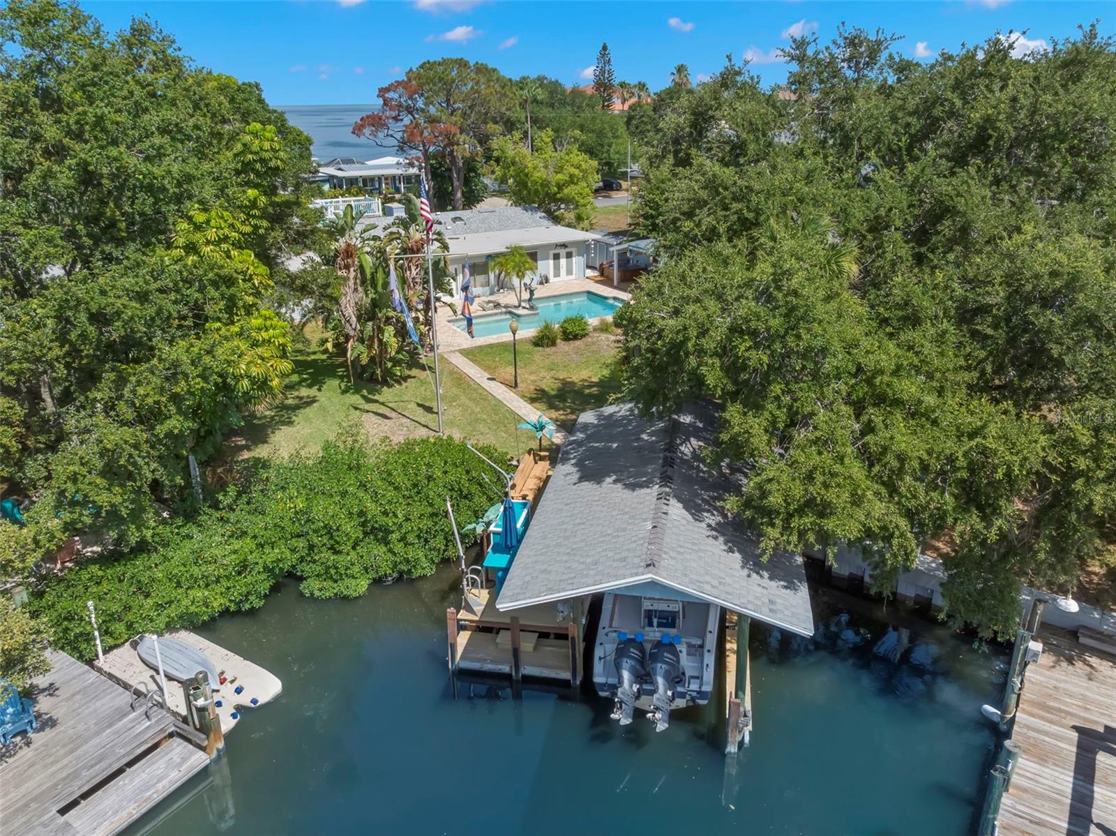 121 Carlyle, Palm Harbor, FL 34683