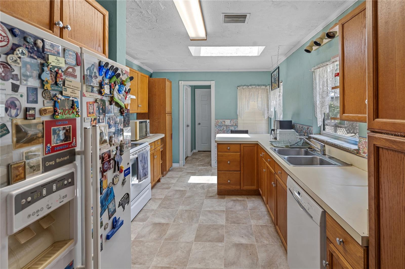 26015 Sackamaxon, Sorrento, FL 32776