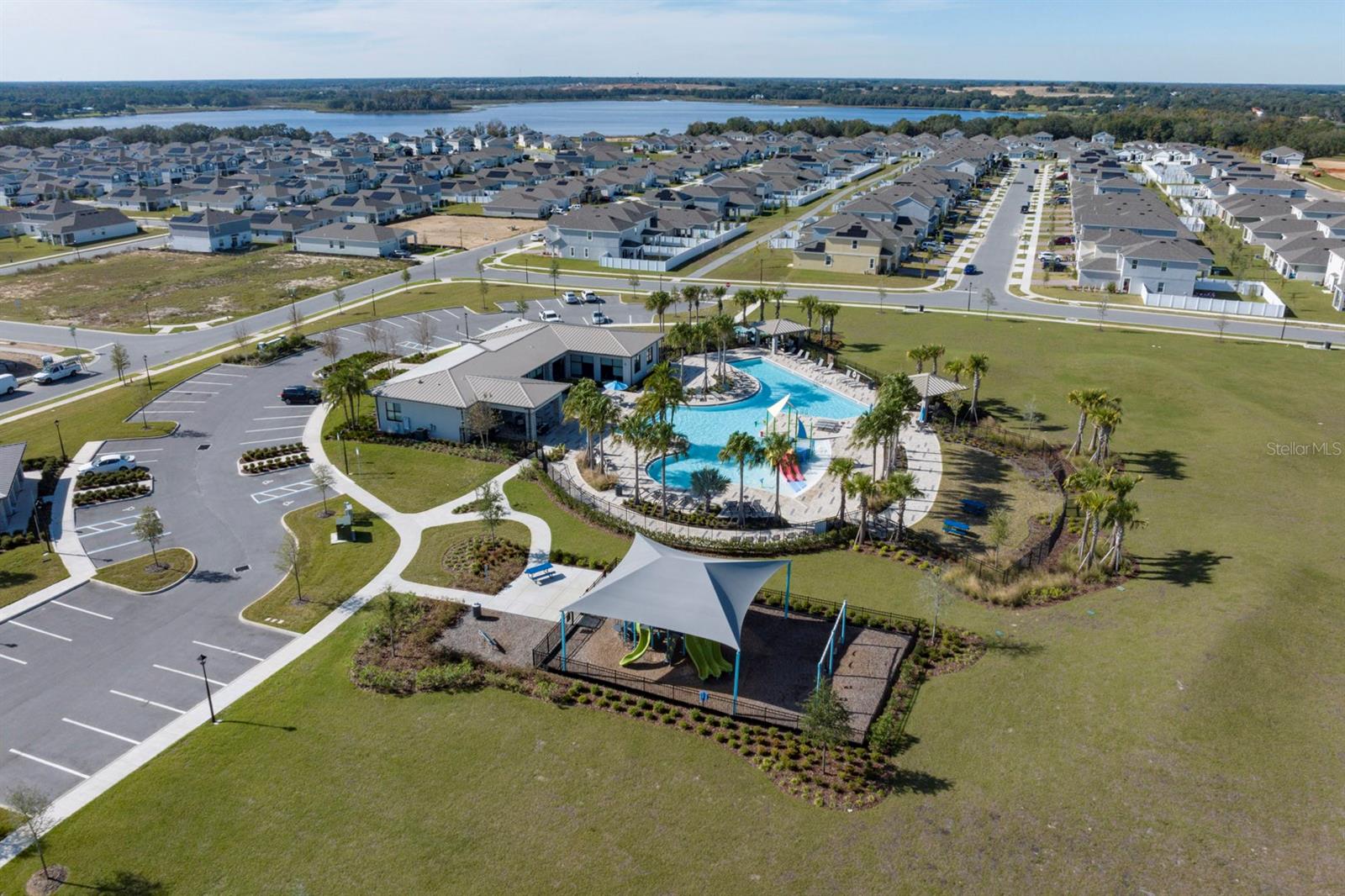 7052 Rolling Leaf, Groveland, FL 34736