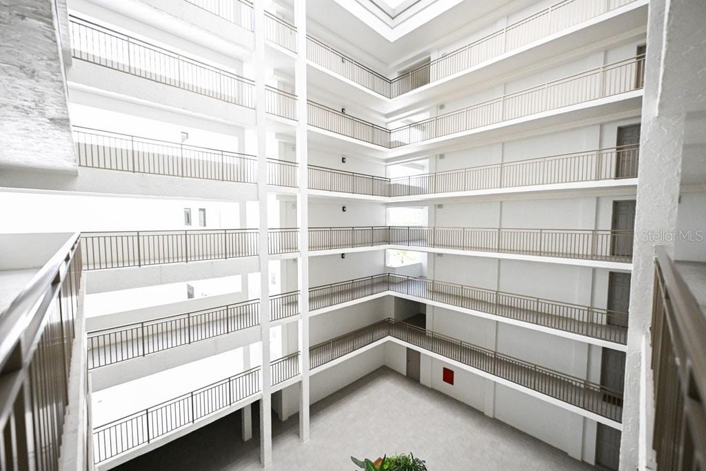 1100 Benjamin Franklin Unit 502, Sarasota, FL 34236