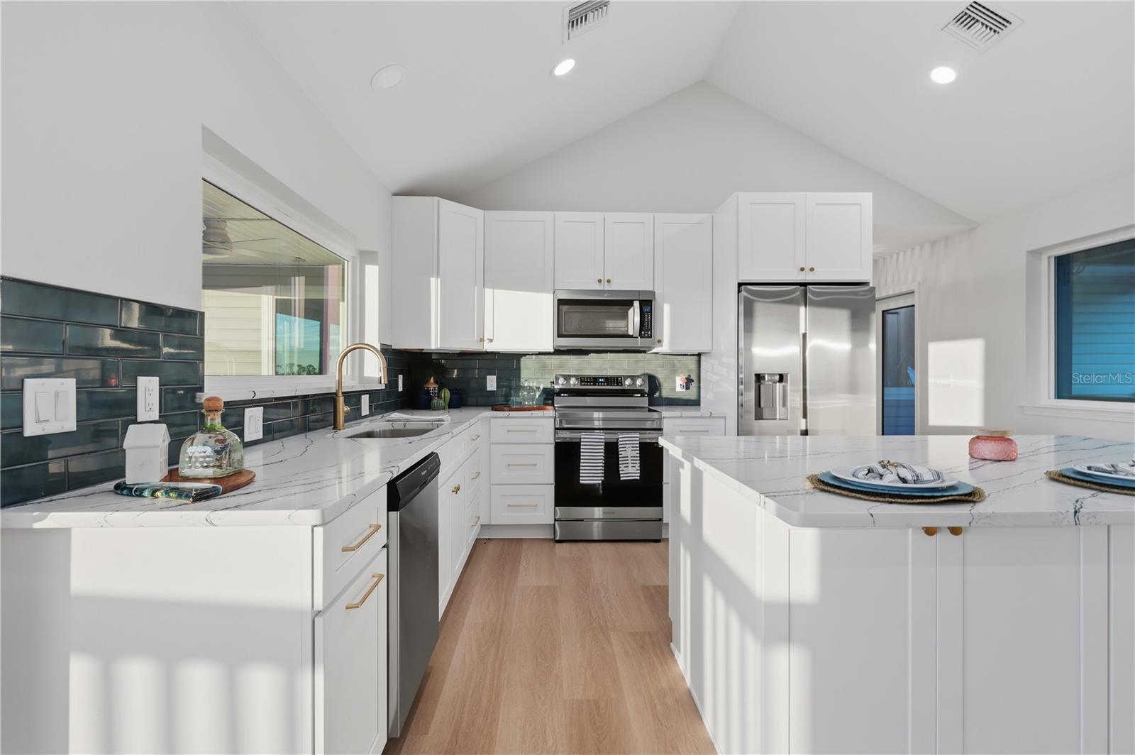 38 195th, Suwannee, FL 32692