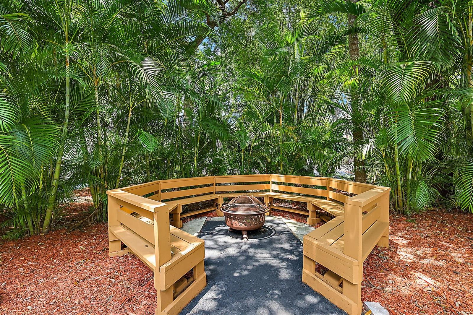 507 Lakeshore, Eustis, FL 32726