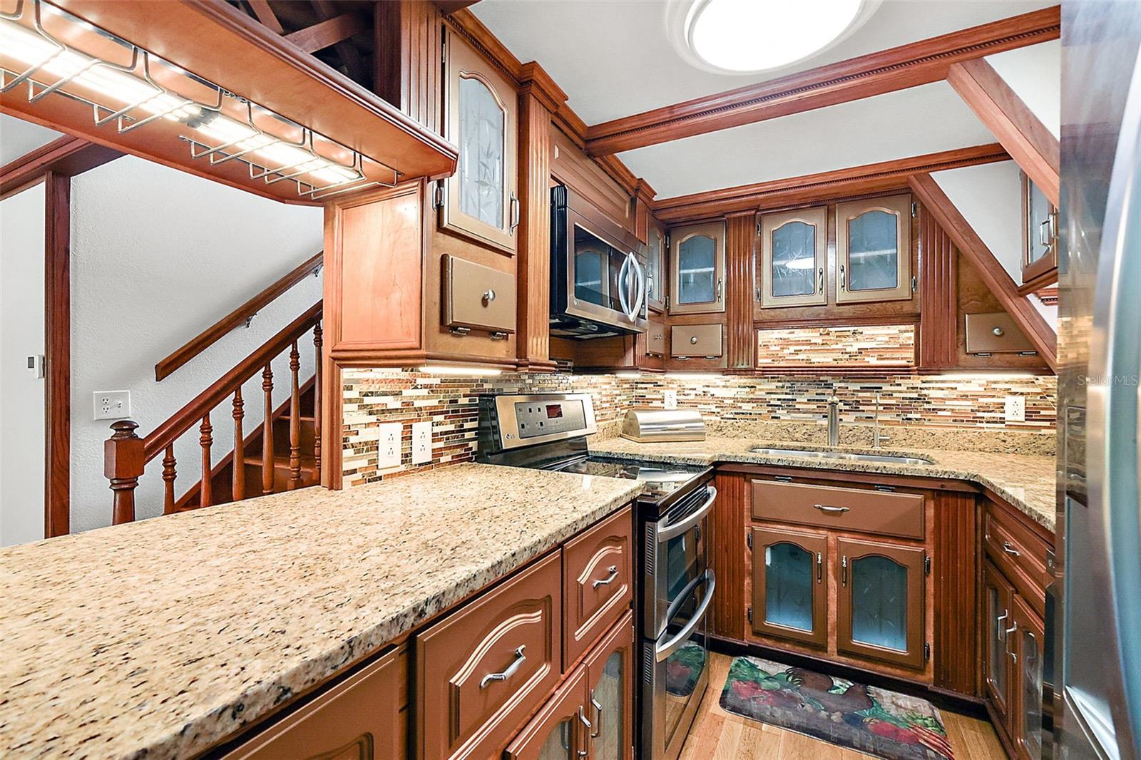 507 Lakeshore, Eustis, FL 32726