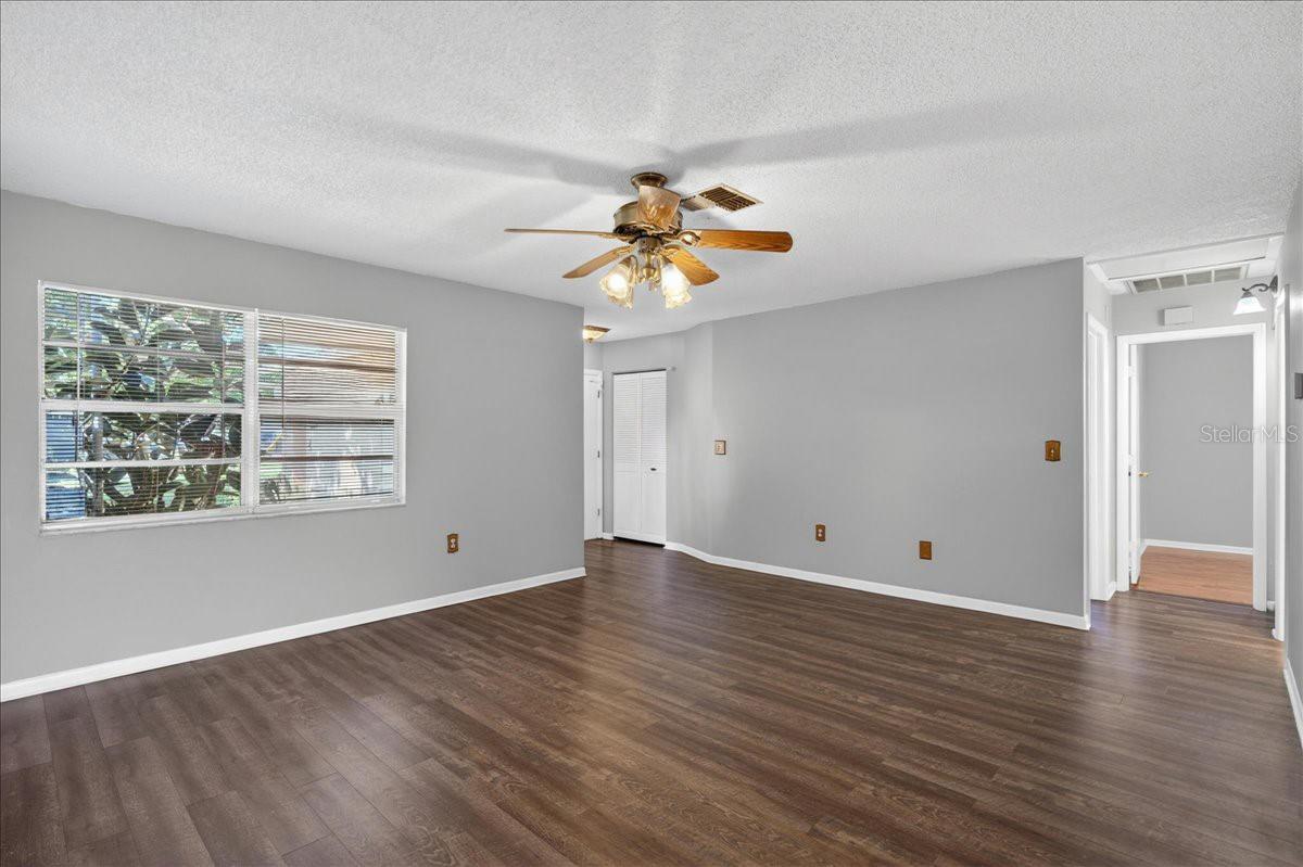 10202 56th, Pinellas Park, FL 33782