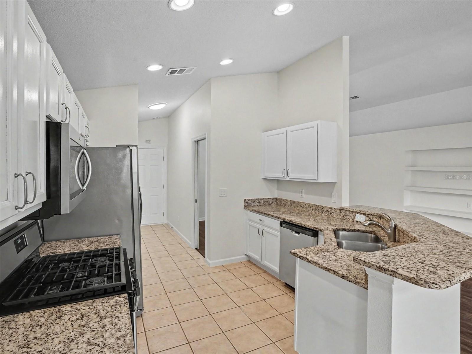 15854 Bay Vista, Clermont, FL 34714
