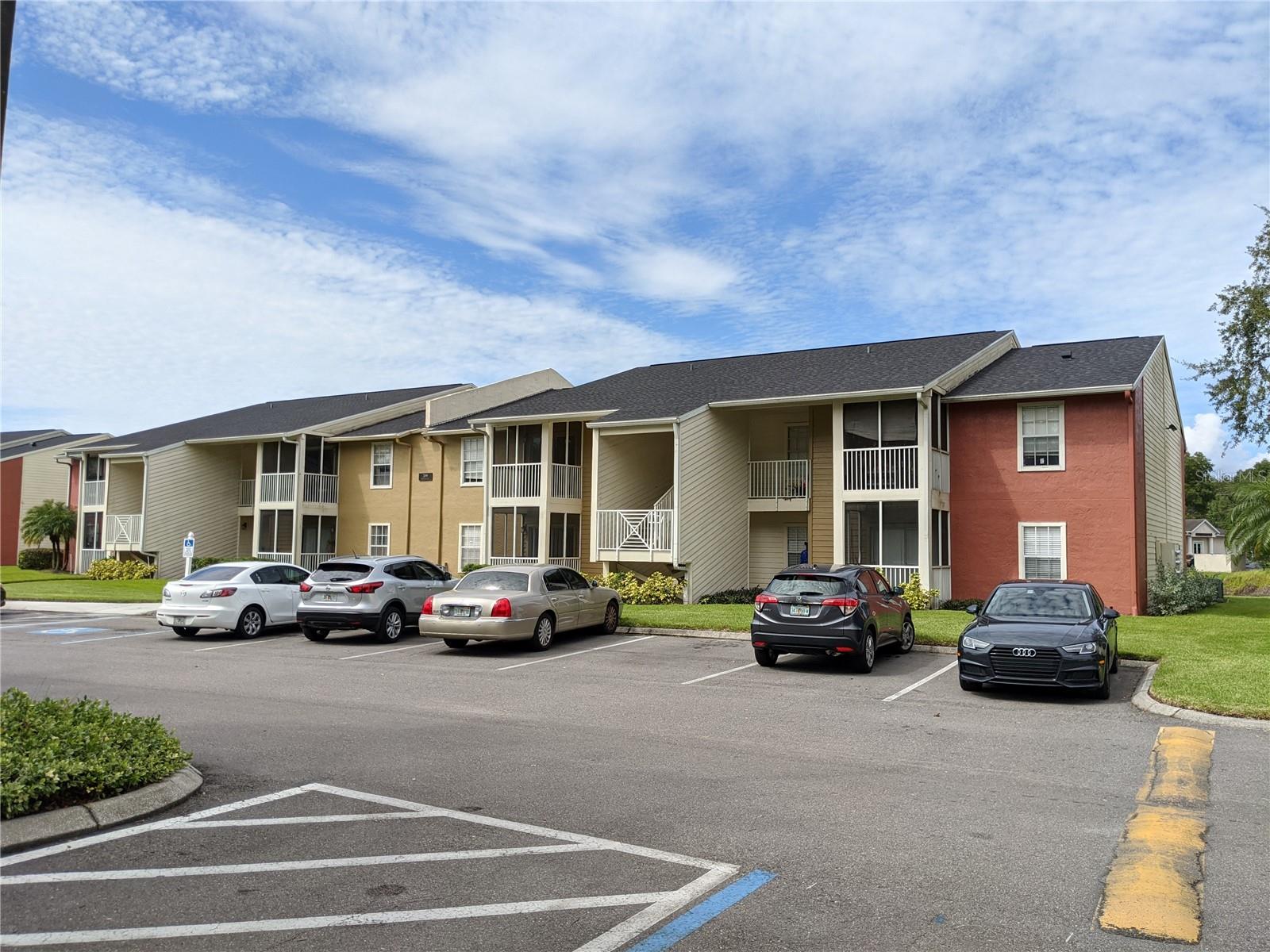 209 Lake Brook Unit 103, Brandon, FL 33511