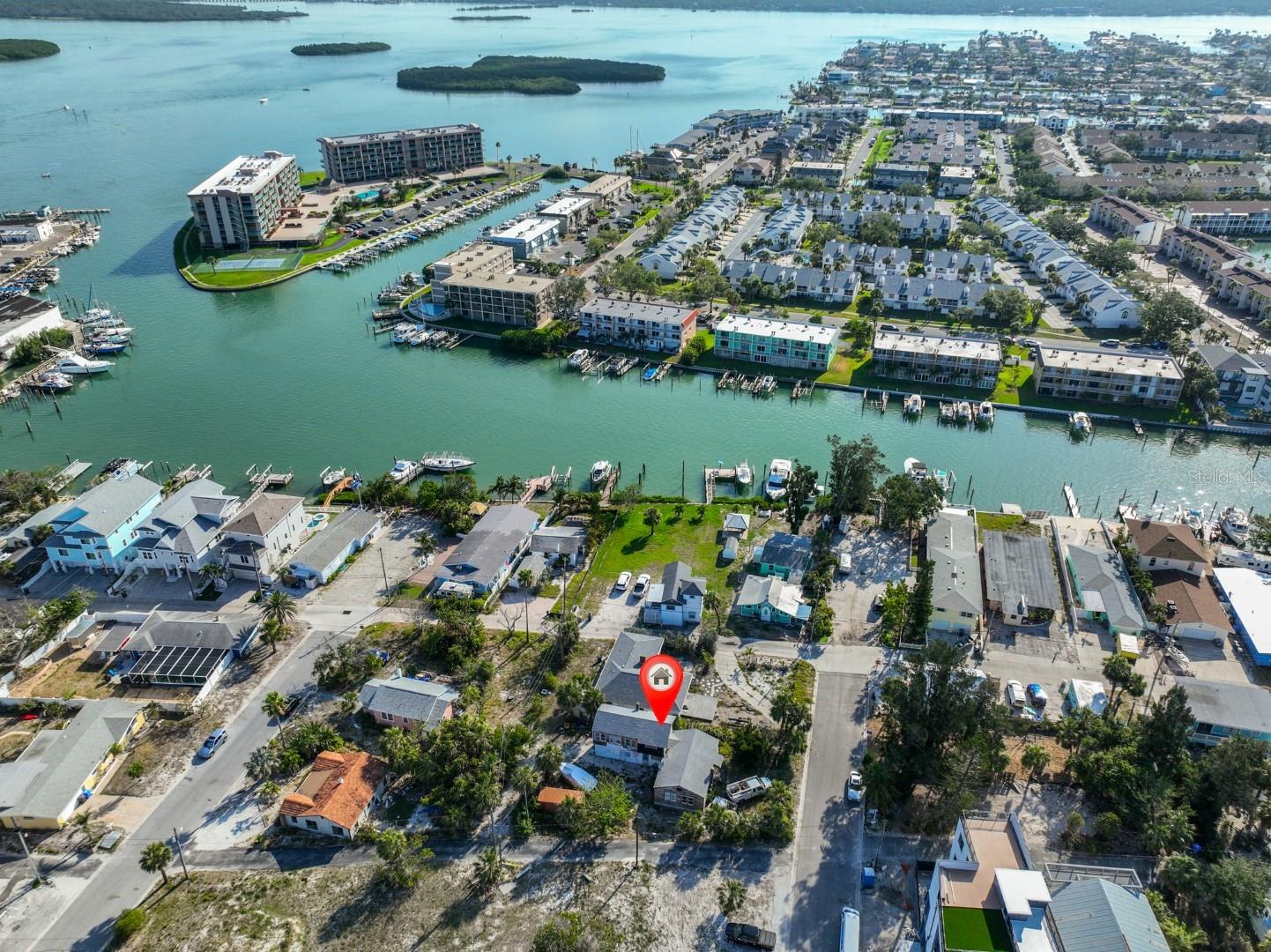 108 125th, Treasure Island, FL 33706