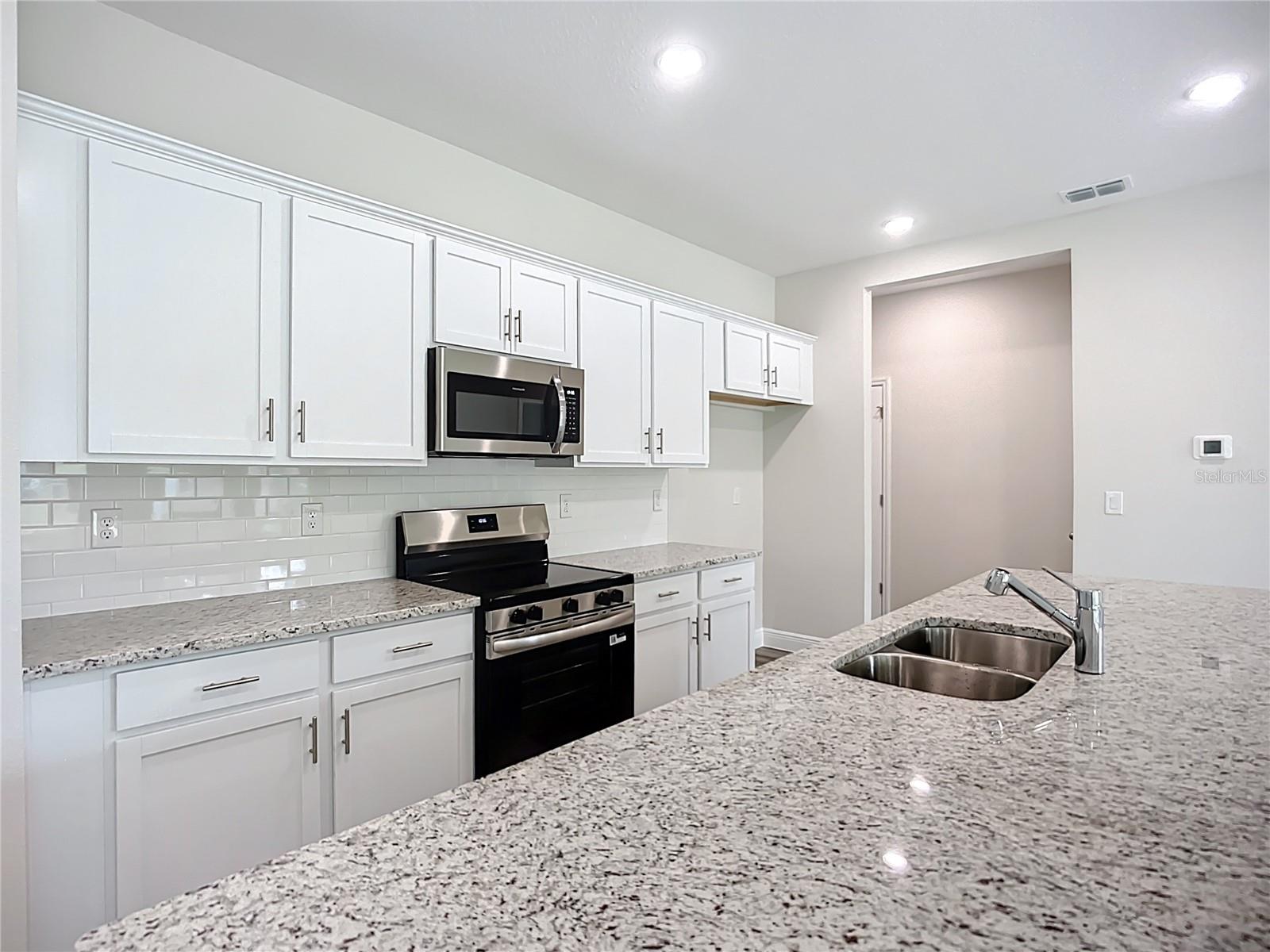 1211 San Mateo, North Port, FL 34288