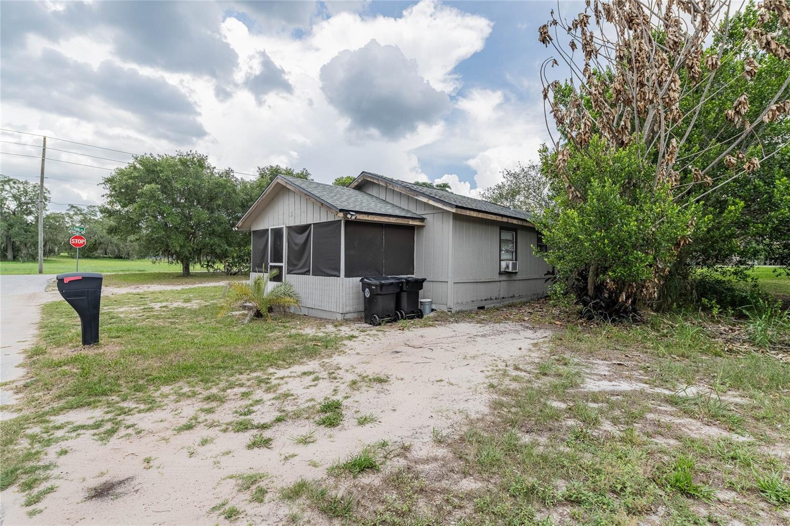 5 North, Frostproof, FL 33843