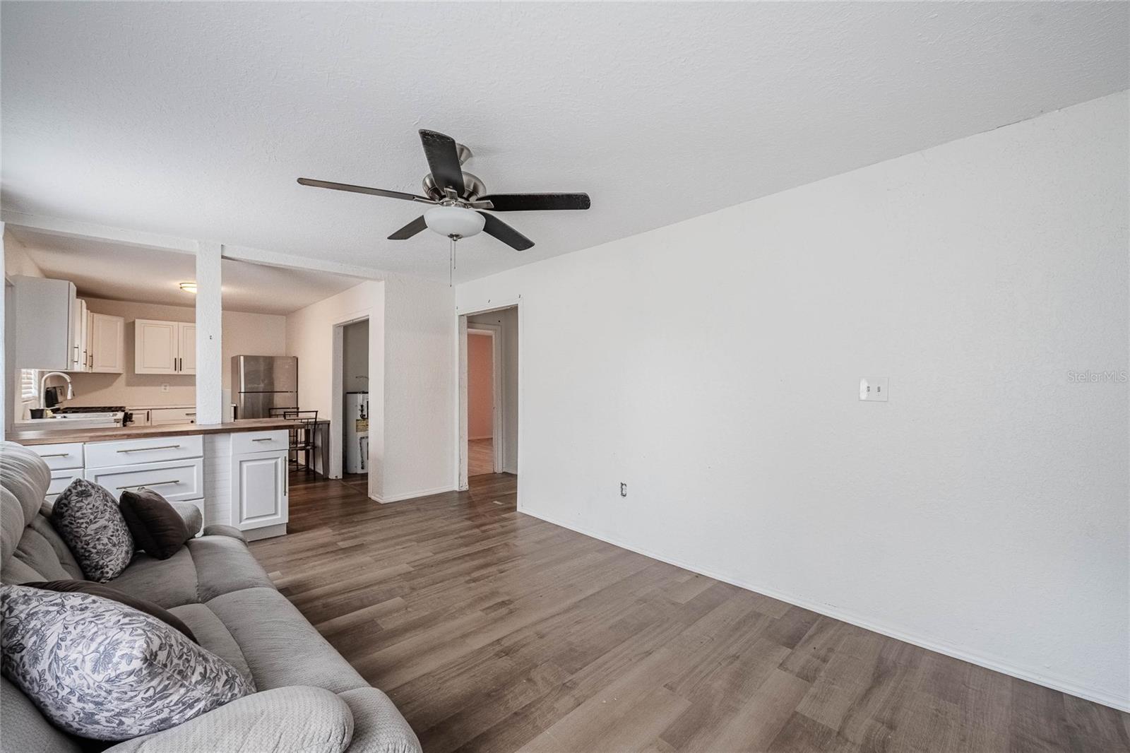 5 North, Frostproof, FL 33843